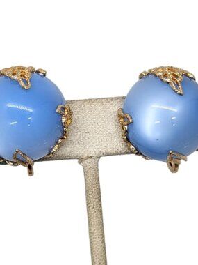 Vintage 1950s Signed Napier Round Blue "Moonglow" Clip Earrings